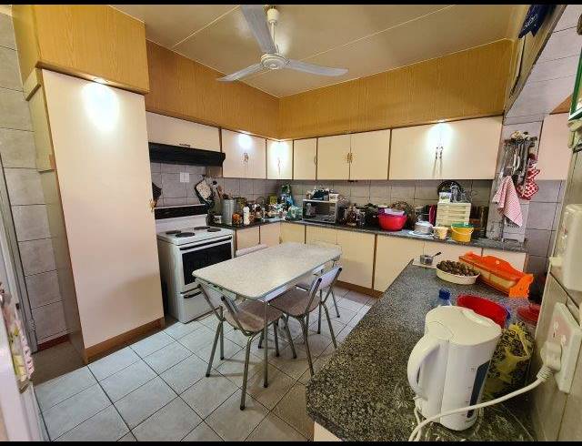 3 BEDROOM HOUSE FOR SALE IN PROTEA PARK